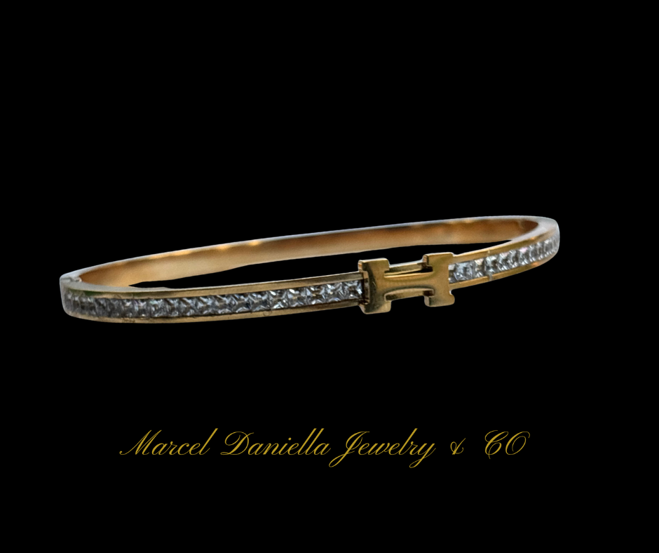 Luxe Clarity Bangle